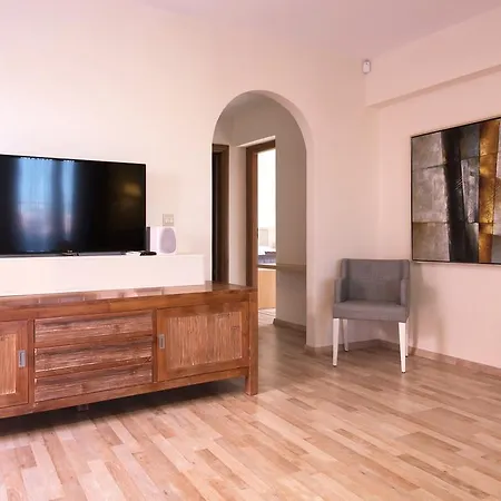 Leste Luxury Homes