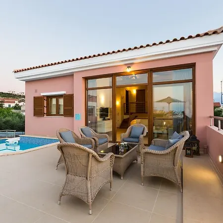 Villa Leste Luxury Homes *